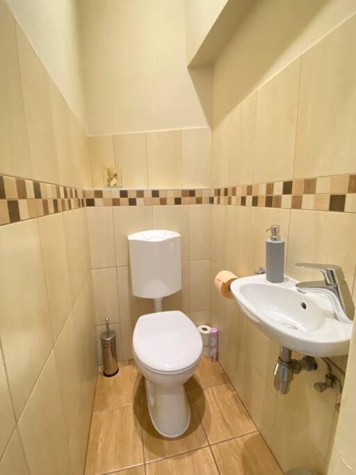 Orangehomes One Bedroom Comfy Apartment Budapest Extérieur photo